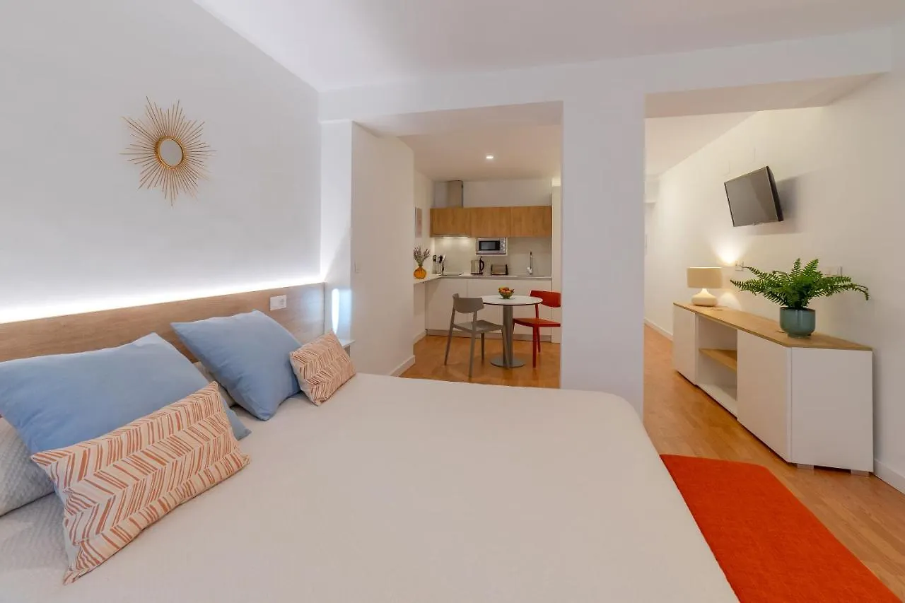 Apartamentos Turisticos Torres De Santiago Ubeda  Ubeda (Andalucia)