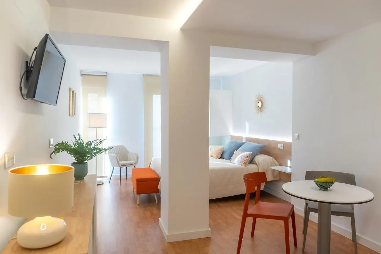 Apartamentos Turisticos Torres De Santiago Úbeda