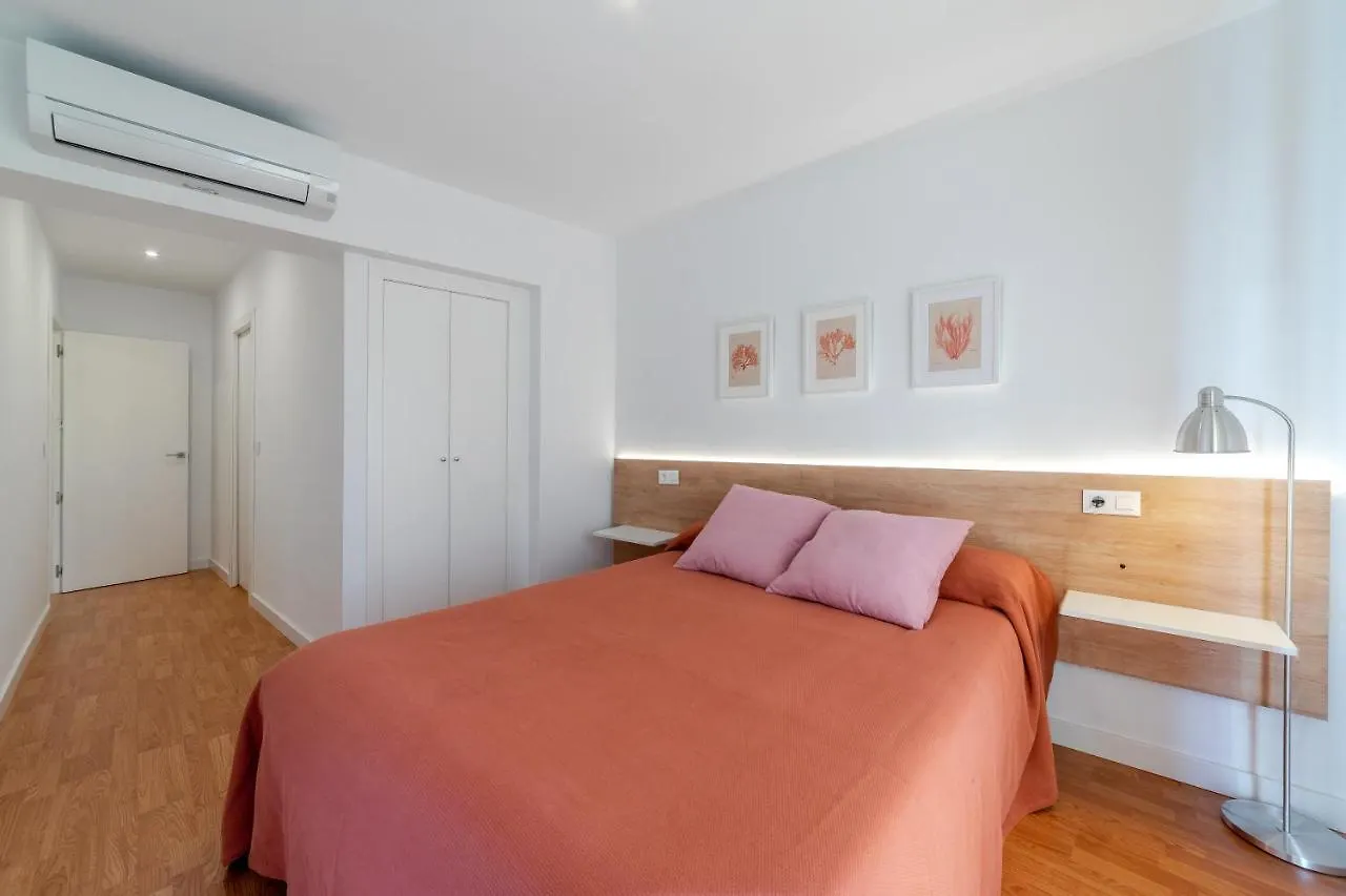 Apartamentos Turisticos Torres De Santiago Úbeda 0*,  Hiszpania